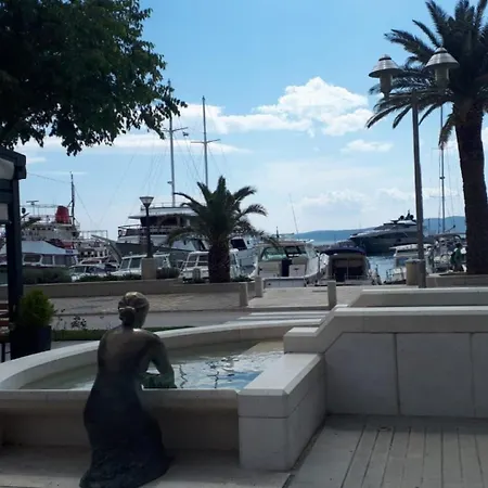 Blue * Baška Voda